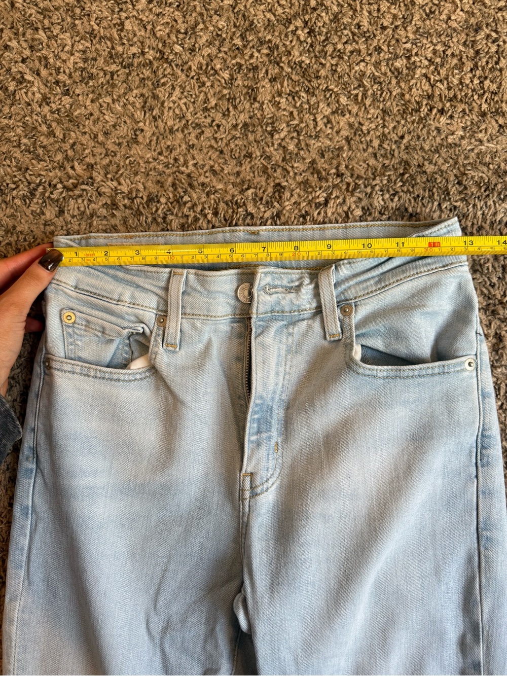 Levi’s 725 Flare Jeans - Picture 3 of 5